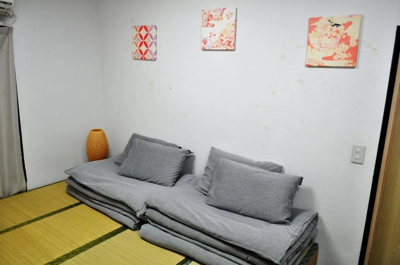 Flower House Apartment Tokyo