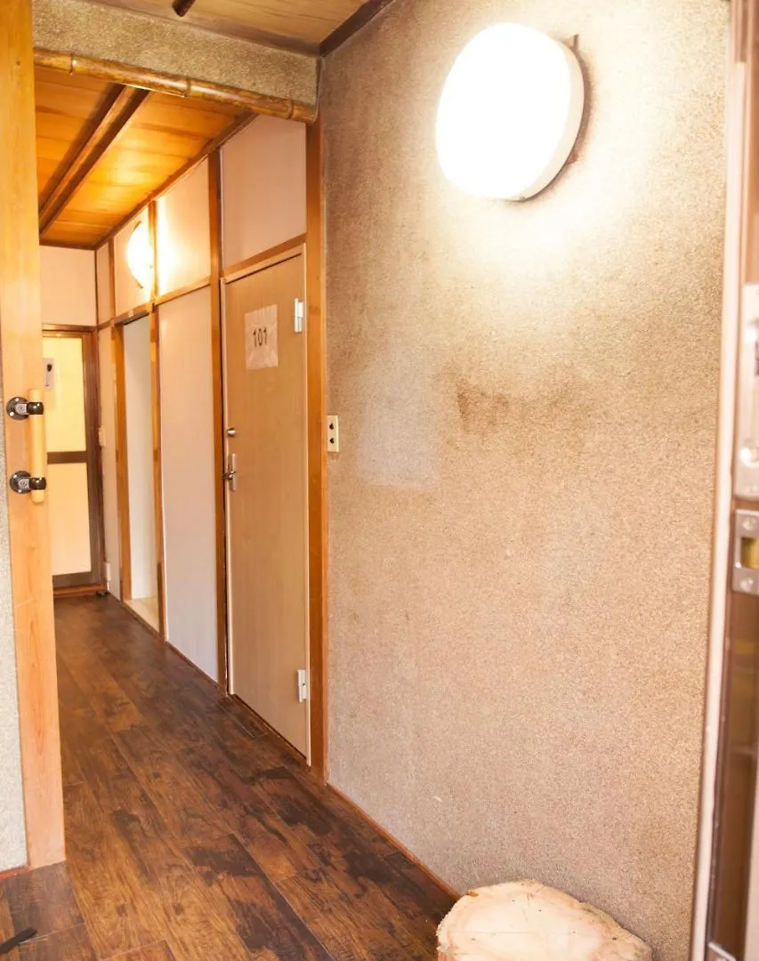 Flower House Apartment Tokyo