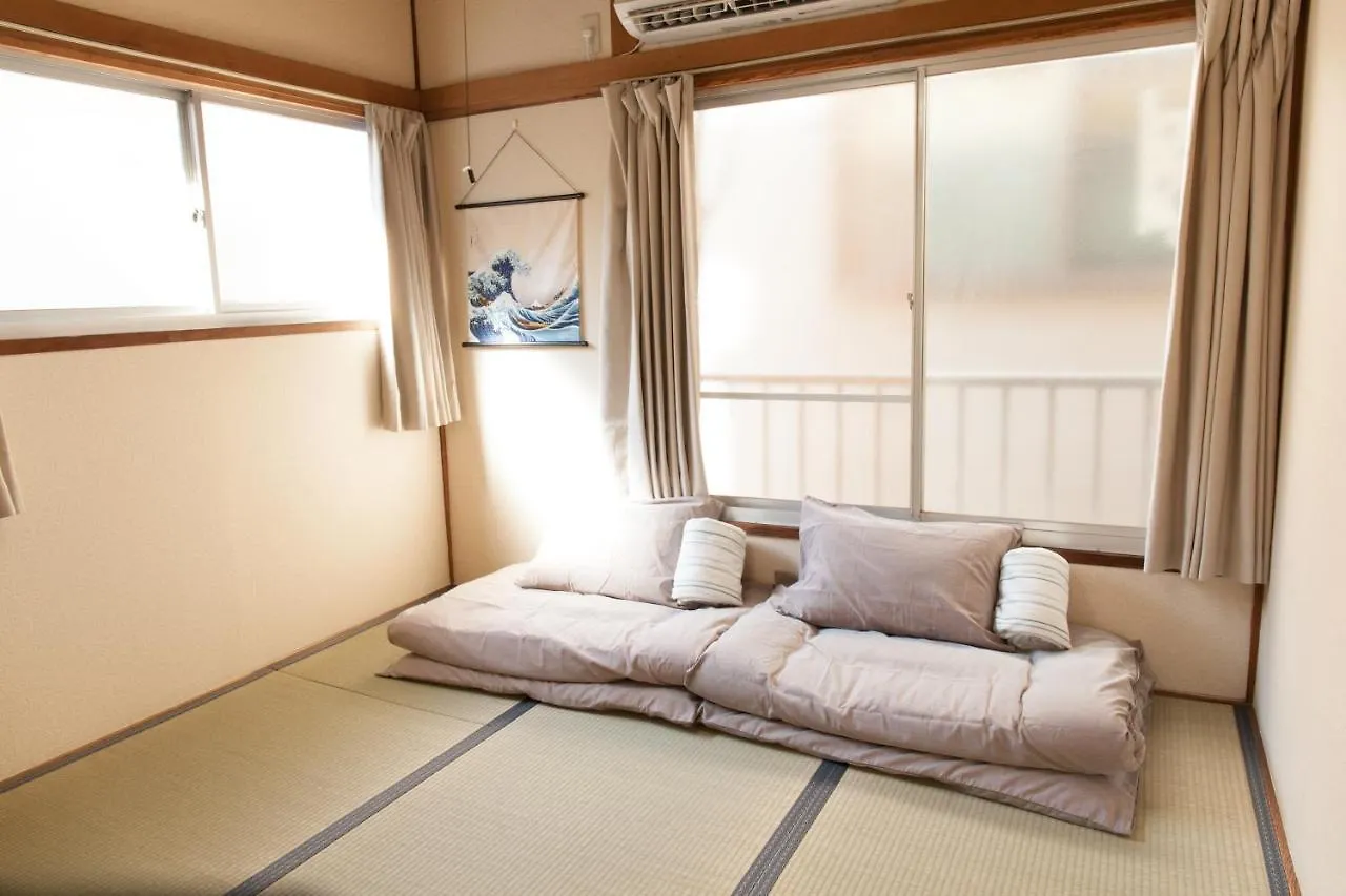 Flower House Apartment Tokyo